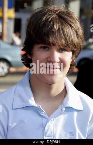 Sept. 22, 2006 - Hollywood, LOS ANGELES, USA - DEVON WERKHEISER.ACTOR.NACHO LIBRE, WORLD PREMIERE.CHINESE THEATRE, HOLLYWOOD, LOS ANGELES, USA.12-Jun-06.LAR71875.K51205.CREDIT:(Credit Image: © Globe Photos/ZUMAPRESS.com) Stock Photo