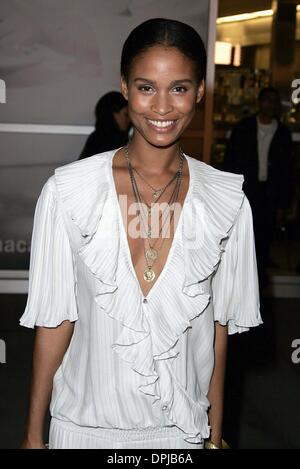 JOY BRYANT.ACTRESS.ANGELES, USA.CINERAMA DOME, HOLLYWOOD, LOS.07/11