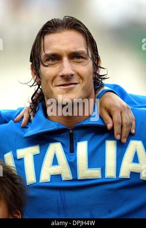 May 12, 2006 - ITALY V CROATIA - FRANCESCO TOTTI.ITALY & AS ROMA.IBARAKI KASHIMA STADIUM, IBARA.ITALY V CROATIA.08/06/2002.DIB4852.K47872.WORLD CUP PREVIEW 2006.(Credit Image: © Globe Photos/ZUMAPRESS.com) Stock Photo