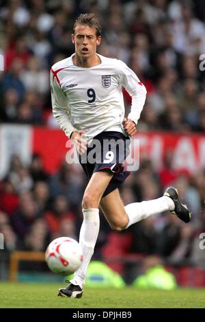 May 15, 2006 - Old Trafford Manchester, ENGLAND - PETER CROUCH.ENGLAND & LIVERPOOL FC.ENGLAND V AUSTRIA.OLD TRAFFORD MANCHESTER, ENGLAND.08-Oct-05.DIJ37695.K47874.  -   WORLD CUP PREVIEW 2006(Credit Image: © Globe Photos/ZUMAPRESS.com) Stock Photo