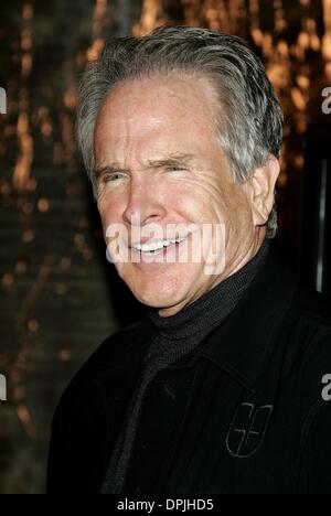 May 25, 2006 - Hollywood, LOS ANGELES, USA - WARREN BEATTY.ACTOR.ASK THE DUST, PREMIERE.HOLLYWOOD, LOS ANGELES, USA.02-Mar-06.LAQ67680.K48106.(Credit Image: © Globe Photos/ZUMAPRESS.com) Stock Photo