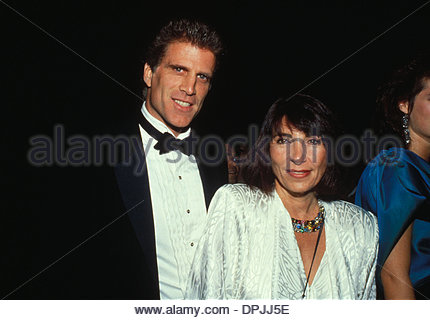 Sept. 21, 2006 - TED DANSON WITH HIS WIFE CASSANDRA COATES DANSON Stock ...