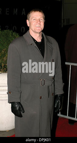 Dec. 13, 2005 - 12 December 2005 - New York,NY - William Sadler attends premiere of movie ''The Three Burials of Melquides Estrada'', a Sony Pictures Classics release at The Paris Theater.  ***Digital Image***   Credit:  Anthony G. Moore?   K46247AGM(Credit Image: © Globe Photos/ZUMAPRESS.com) Stock Photo