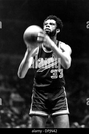 Kareem Abdul-Jabbar 1974 Stock Photo - Alamy
