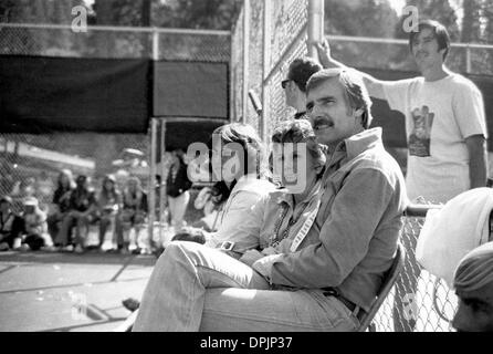 DENNIS WEAVER with wife at the Annual Dennis Weaver celebrity Tennis