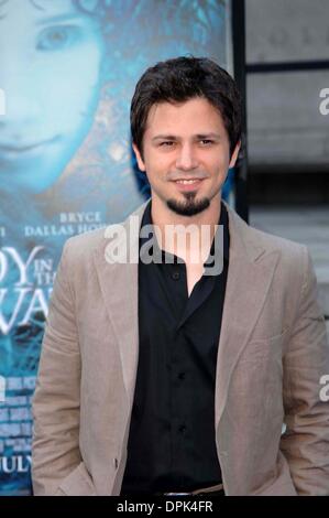 July 18, 2006 - K49018AR .''LADY IN THE WATER''  PREMIERE AT THE NETURAL HISTORY MUSEUM, NEW YORK CITY.07-17-2006. ANDREA RENAULT-   2006.FREDDY RODRIGUEZ(Credit Image: © Globe Photos/ZUMAPRESS.com) Stock Photo