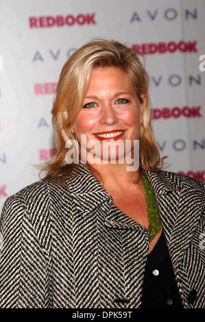 Oct. 17, 2006 - New York, New York, USA - Redbook Magazine hosts the Strength and Spirit Awards presented by Avon at Avery Fisher Hall on October 17, 2006.. ANDREA RENAULT-   2006.K50288AR.EMME(Credit Image: © Globe Photos/ZUMAPRESS.com) Stock Photo