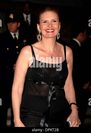 Apr. 27, 2006 - New York, New York, USA - K47625AR.VANITY FAIR PARTY TO CELEBRATE THE TRIBECA FILM FESTIVAL AT THE New York SUPREME COURTHOUSE NEW YORK New York 04-26-2006. ANDREA RENAULT-   2006.YOUSSRA(Credit Image: © Globe Photos/ZUMAPRESS.com) Stock Photo