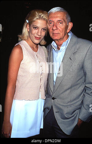 June 26, 2006 - AARON SPELLING AND DAUGHTER TORI.L8915LR 1994. LISA ROSE-(Credit Image: © Globe Photos/ZUMAPRESS.com) Stock Photo