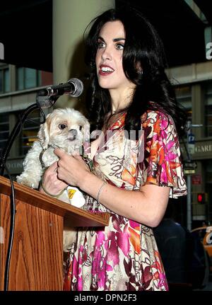 July 6, 2006 - New York, NY, UNITED STATES OF AMERICA - K48536LP.Caprice Crane (left) with mom, actress Tina Louise, reads and signs copies of her new book ''Stupid and Contagious'' at Barnes and Noble in New York City. .07-06-2006  . Lynne Patrick /    2006(Credit Image: © Globe Photos/ZUMAPRESS.com) Stock Photo