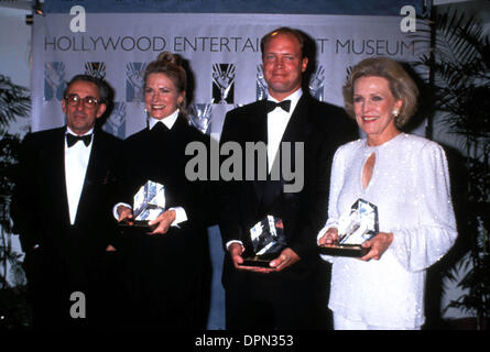 Oct. 5, 2006 - FRANCESBERGENRETRO.L6979LR.LOUIS MALLE WITH WIFE CANDICE BERGEN, KRIS BERGEN AND FRANCES BERGEN 1993. LISA ROSE-  PHOTOS(Credit Image: © Globe Photos/ZUMAPRESS.com) Stock Photo