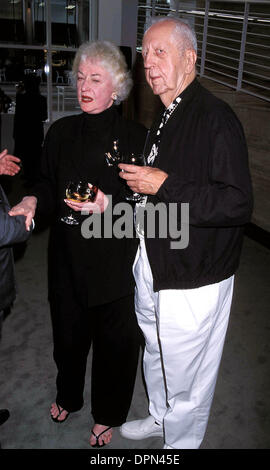 Bea arthur husband hi res stock photography and images Alamy