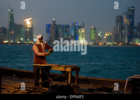 Qatar, Doha, immigrant worker Stock Photo - Alamy