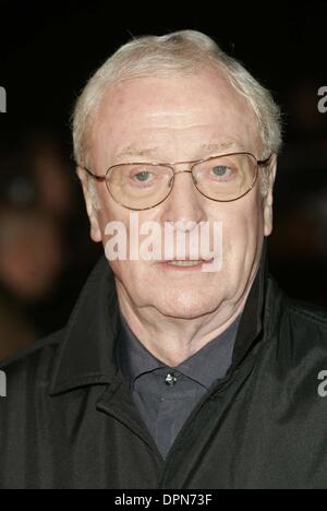 Nov. 5, 2006 - London, Greater London, United Kingdom - K50588.'The Prestige' Premiere-Arrivals-Odeon West End, Leicester Square, London, United Kingdom.. MARK CHILTON-RICH    11-05-2006.MICHAEL CAINE(Credit Image: © Globe Photos/ZUMAPRESS.com) Stock Photo