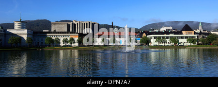 Dusk view over the fountain and Kuntsmuseum by the lake in the City Park, Bergen City, Hordaland, Norway, Scandinavia Europe, Stock Photo