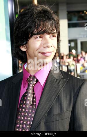 June 12, 2006 - Hollywood, CALIFORNIA, USA - HECTOR JIMENEZ -.NACHO LIBRE - WORLD PREMIERE -.GRAUMAN'S CHINESE THEATER HOLLYWOOD, CALIFORNIA - .06-12-2006 -. NINA PROMMER/   2006.K48155NP.(Credit Image: © Globe Photos/ZUMAPRESS.com) Stock Photo