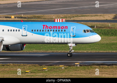 Thomson Airways Boeing 757 on the runway at Birmingham International Airport Stock Photo