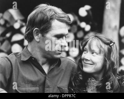 Mar. 28, 2006 - SISSY SPACEK WITH MINNIE PEARL AND ERNEST TUBB IN ...