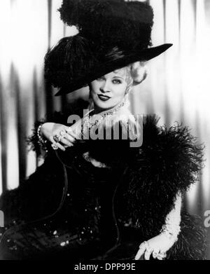 July 17, 2006 - MAE WEST.SUPPLIED BY ADH-(Credit Image: © Globe Photos/ZUMAPRESS.com) Stock Photo