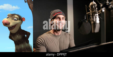 Apr. 17, 2006 - IA2-111 / IA2-45     Seann William Scott voices Crash in ICE AGE THE MELTDOWN.  .K47526ES.ICE AGE 2 THE MELTDOWN.TV-FILM STILL.PHTO SUPPLIED BY   PHOTOS(Credit Image: © Globe Photos/ZUMAPRESS.com) Stock Photo