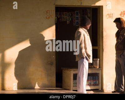 Jan 10, 2006 - Orcha, Madhya Pradesh, India - Shadows of villagers at sunrise in Orcha, Madhya Pradesh, India (Credit Image: © David H. Wells/ZUMAPRESS.com) Stock Photo