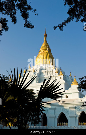 Myanmar, Amarapura, local paya Stock Photo