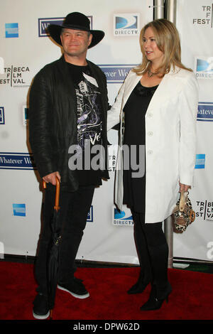 K61733ML.Premiere of 'Whatever Works' At Ziegfeld in New York City - 8th Annual Tribeca Film Festival 04-22-2009.Photo by Mitchell Levy-Rangefinder-Globe Phtos, Inc. Â© 2009.MICKY DOLENZ and wife DONNA QUINTER (Credit Image: © Globe Photos/ZUMAPRESS.com) Stock Photo