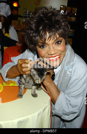 Dec 25, 2008 - New York, New York, USA - Singer and actress EARTHA KITT has died, aged 81, on Christmas day in New York. She was being treated for colon cancer. Kitt became famous for her portrayal of Catwoman in the television series Batman in the 1960s as well as her Christmas song 'Santa Baby.' PICTURED - Aug 17, 2004; New York, NY, USA; Singer actress EARTHA KITT at the opening Stock Photo