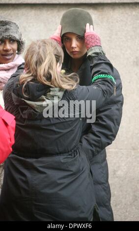 Feb 25, 2009 - New York, New York, USA - Actress KATIE HOLMES films a scene from her new movie 'The Extra Man' on 20th Street in Manhattan.  (Credit Image: Â© Nancy Kaszerman/ZUMA Press) Stock Photo