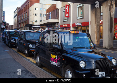 Hackney Cabs, Private Hire Vehicles for hire  Taxis in Blackpool Town Centre, Lancashire, UK Stock Photo