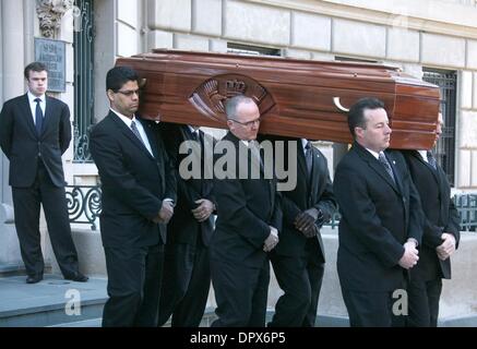 Mar 21, 2009 - New York, New York, USA -  The casket containing the body of actress NATASHA RICHARDSON leaves the American Irish Historical Society heading for Millbrook, NY where she will be buried on Sunday. (Credit Image: Â© Nancy Kaszerman/ZUMA Press) Stock Photo