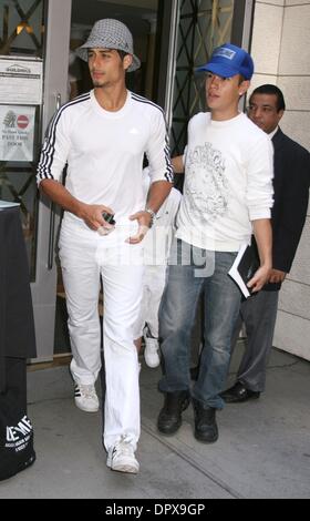 Apr 25, 2009 - New York, New York, USA - MADONNA's boyfriend JESUS LUZ exits the Kabbalah Center after attending Saturday services. (Credit Image: Â© Nancy Kaszerman/ZUMA Press) Stock Photo