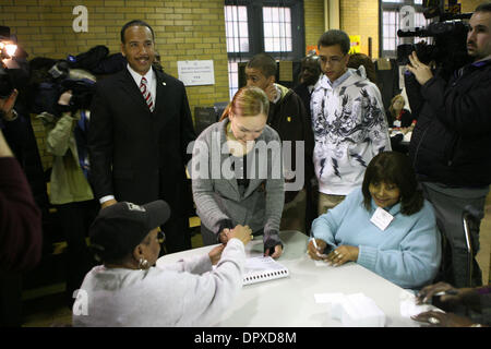 Apr 21, 2009 - Bronx, New York, USA - Bronx borough president candidate RUBEN DIAZ JR. is joined by his wife HILDA and sons RUBEN III and RYAN at the voting table at PS 93 on Story Ave. in the Bronx. (Credit Image: © Mariela Lombard/ZUMA Press) RESTRICTIONS: * New York City Newspapers Rights OUT * Stock Photo