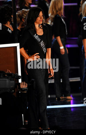 Jan 24, 2009 - Las Vegas, Nevada, USA - Miss Nevada contestant, JULIANNA ERDESZ  takes the stage for the 2009 Miss America Pageant that was televised live on TLC from Plant Hollywood Hotel and casino. (Credit Image: © Valerie Nerres/ZUMA Press) Stock Photo