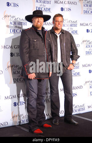 Apr 06, 2009 - Las Vegas, Nevada, USA - Country music duo EDDIE MONTGOMERY (L) and TROY GENTRY (R) at the Artist of the Decade Awards at the MGM Grand Garden Arena. (Credit Image: © Valerie Nerres/ZUMA Press) Stock Photo
