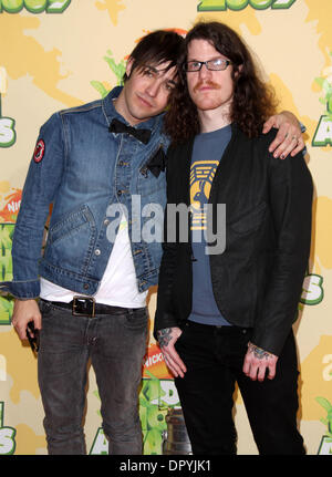 Mar 28, 2009 - Westwood, California, USA - FALLOUT BOYS arriving to Nickelodeon's 22nd Annual Kids' Choice Awards held at UCLA's Pauley Pavilion. (Credit Image: © Lisa O'Connor/ZUMA Press) Stock Photo