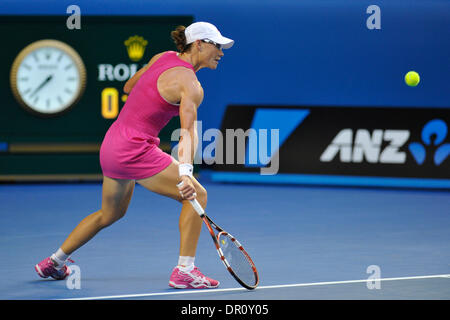 Melbourne, Australia. 17th Jan, 2014. Samantha Stosur of Australia in action on day five of the Australian Open from Melbourne Park. Credit:  Action Plus Sports/Alamy Live News Stock Photo