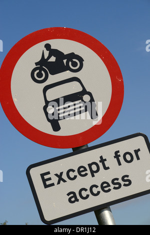 Road sign no entry Lorry Lorries Truck Trucks GPS Sat nav Satellite ...