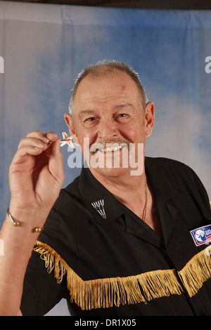 bob anderson veteran world champion darts player Stock Photo