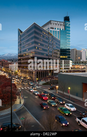 The Boise, ID skyline in early evening featuring new Zion's Bank Building Stock Photo