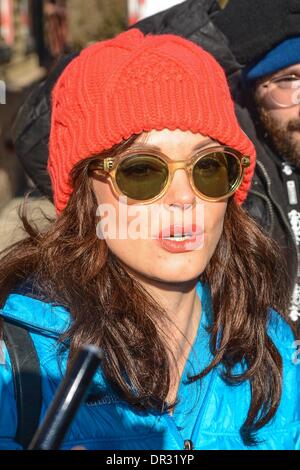 Park City, UT, USA. 17th Jan, 2014. Rose McGowan, leaves the Los Angeles Times portrait studio in Park City, UT out and about for FRI - Celebrity Candids at Sundance Film Festival 2014, Park City, UT January 17, 2014. Credit:  Ray Tamarra/Everett Collection/Alamy Live News Stock Photo