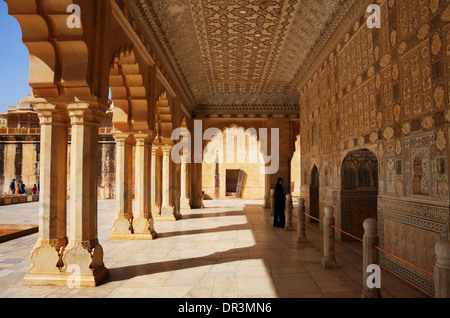 Sheesh Mahal Or Palace Of Mirrors Amber Fort Jaipur Rajasthan India ...