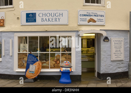 The Chough Bakery, Padstow, Cornwall, makers of genuine Cornish Pasties with owner Elaine Ead Stock Photo