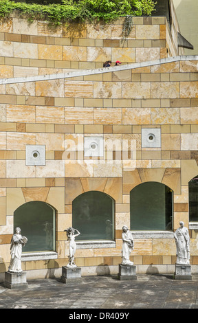 sculptures in the inner courtyard of the new state gallery art museum, stuttgart, baden-wuerttemberg, germany Stock Photo