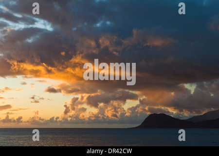 Sunset over the southwestern shore near Paradise Cove, Kapolei, Oahu, Hawaii Stock Photo