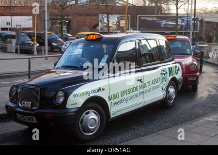 Hackney Cabs, Taxicab (hackney carriage), TX4  Private, Hire Vehicles for hire  Taxis in Manchester City Centre, Lancashire, UK Stock Photo