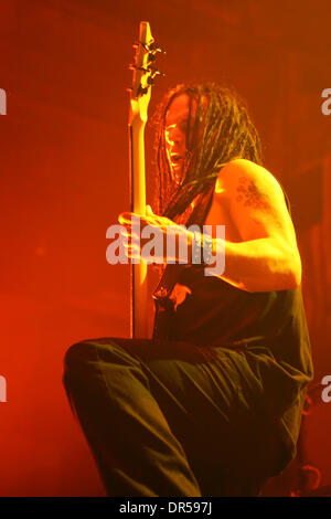 Jan 27, 2009 - San Jose, California, USA - Bass guitarist JOHN MOYER performs during the band Disturbed live show. (Credit Image: © Tracy Van Nunnery/ZUMA Press) Stock Photo