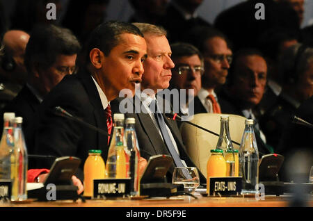 US President Barack Obama gives a speach during the final conference session of the 2009 Nato Summit at 'Palais de la Musique et de Congres' inin  Strasbourg, France on 2009-04-04. NATO's 60th anniversary summit 2009 took place in Baden-Baden and Kehl, Germany and Strasbourg, France on 03 and 04 April 2009.   by Wiktor Dabkowski .POLAND OUT  (Credit Image: © Wiktor Dabkowski/ZUMA P Stock Photo