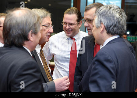 Jan 20, 2009 - Brussels, Belgium -(L-R) Luxembourg's Prime Minister and current Chairman of the Eurogroup Council, JEAN-CLAUDE JUNCKER, Swedish Finance Minister ANDERS BORG and Belgian Finance Minister DIDIER REYNDERS during an Ecofin (Economic and Financial Affairs Council) Finance ministers meeting at the EU (European Union) headquarters. The euro zone economy will contract for t Stock Photo