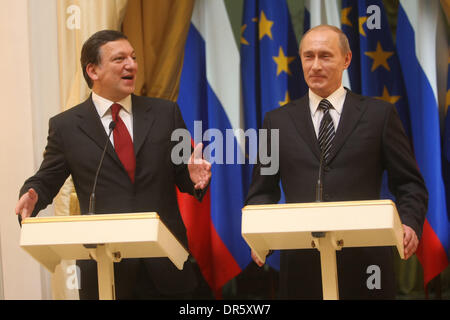Feb 06, 2009 - Moscow, Russia - President of the European Commission JOSE MANUEL BARROSO at the meeting with Russian Prime Minister VLADIMIR PUTIN in Moscow. (Credit Image: © PhotoXpress/ZUMA Press) RESTRICTIONS: * North and South America Rights Only * Stock Photo